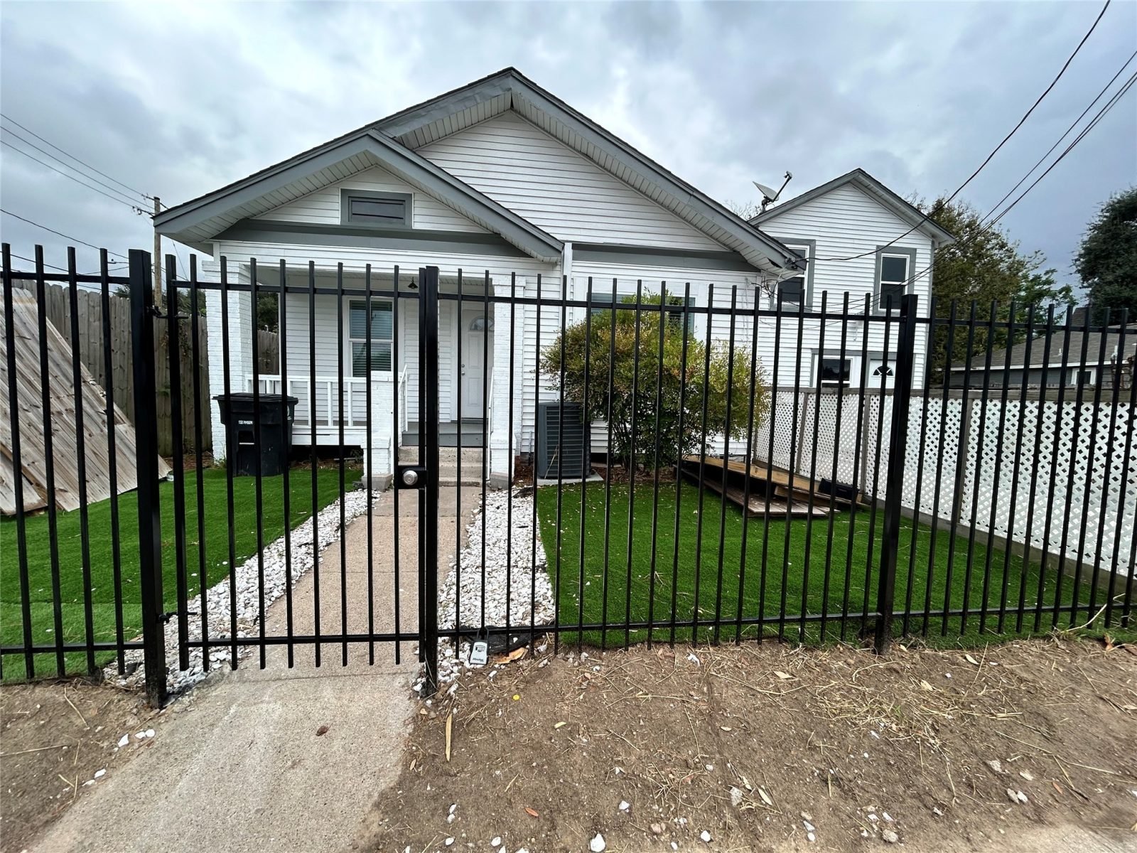 2405 Alabama Street, Unit A